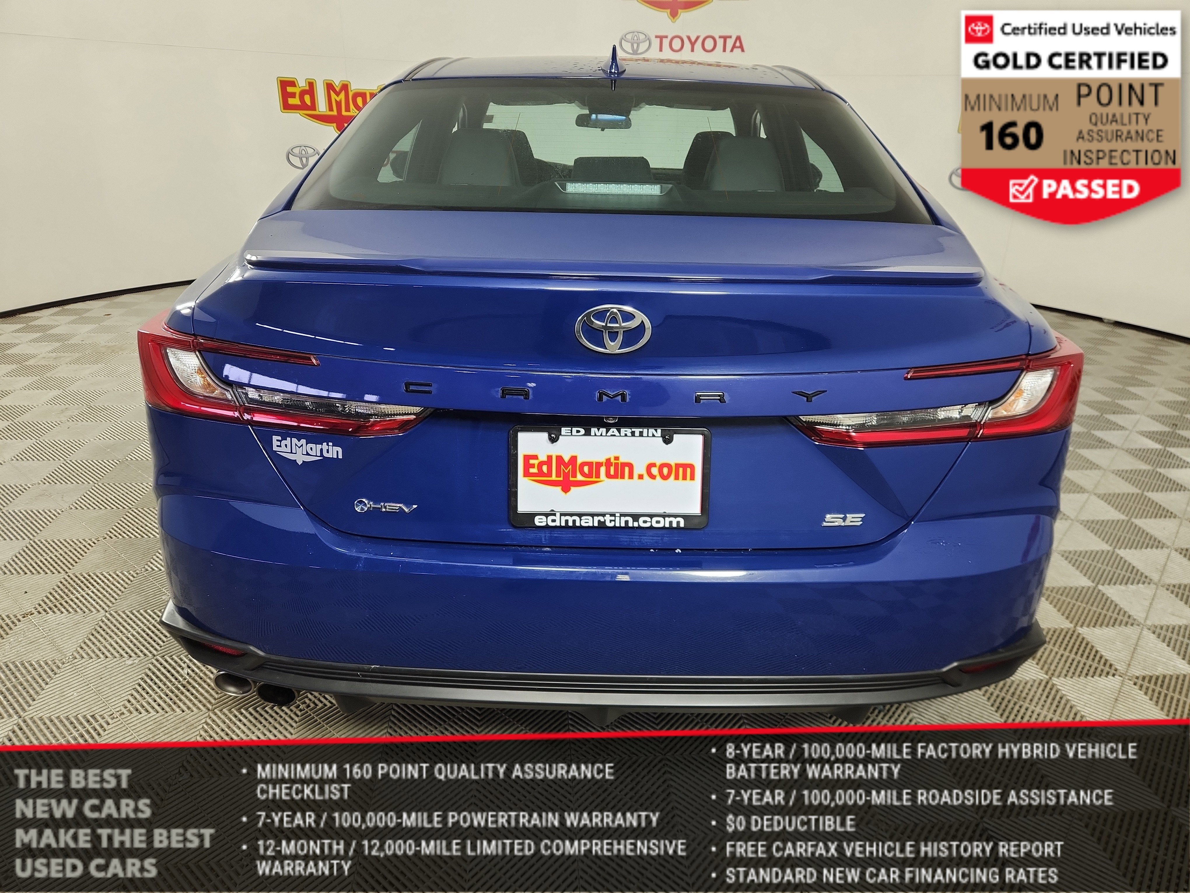 2025 Toyota Camry SE