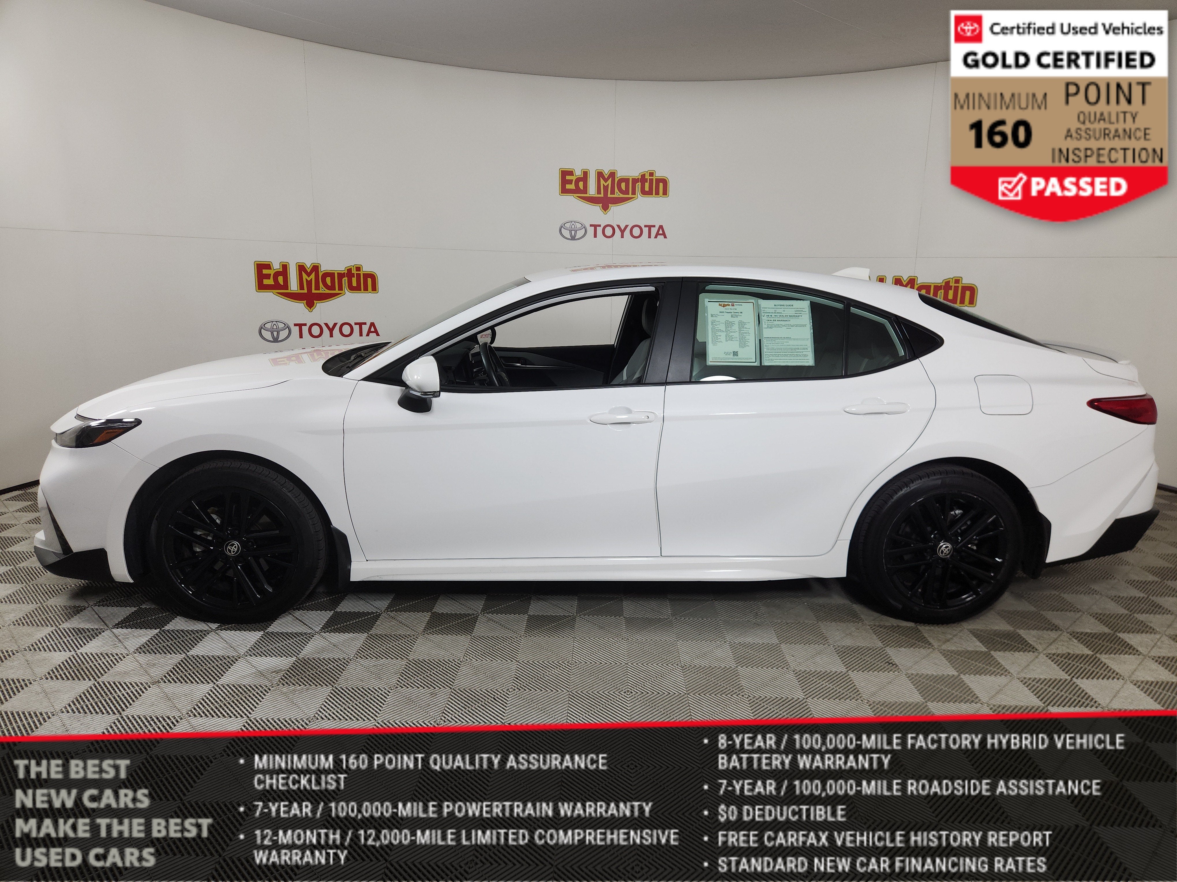 2025 Toyota Camry SE