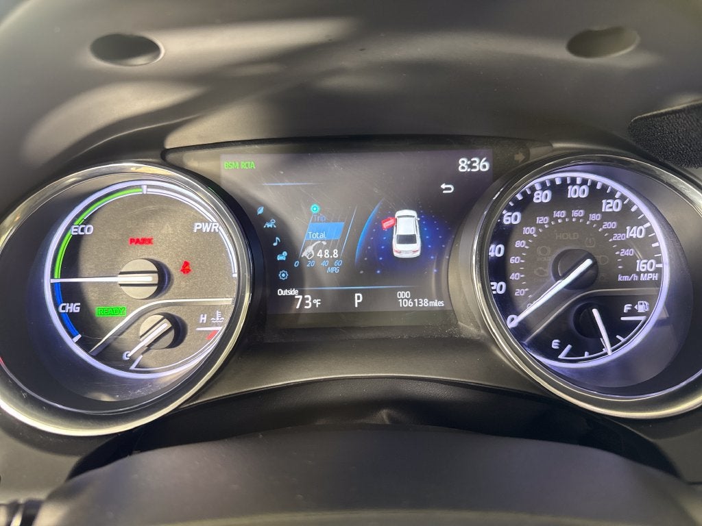2020 Toyota Camry Hybrid XLE