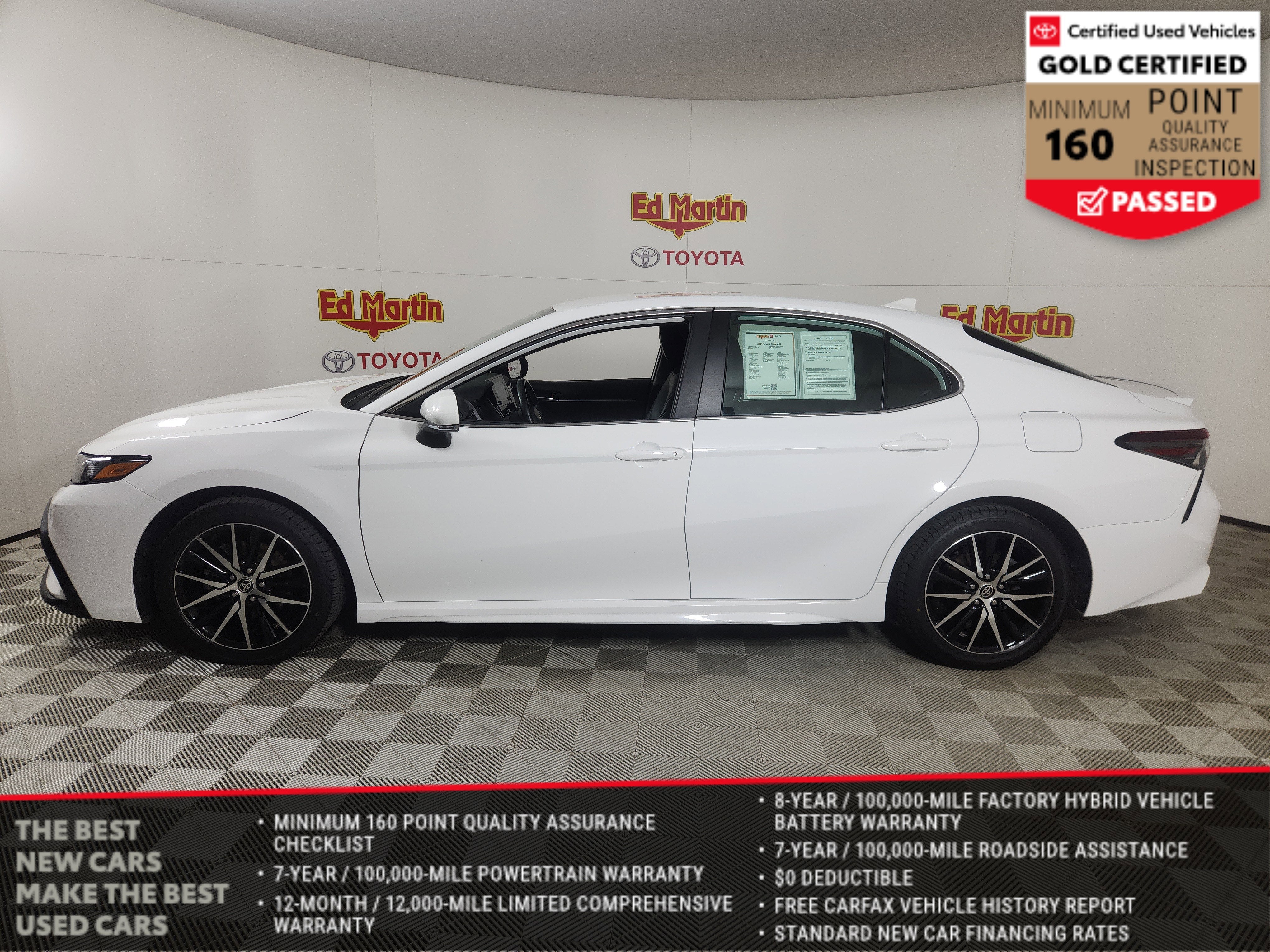 2024 Toyota Camry SE