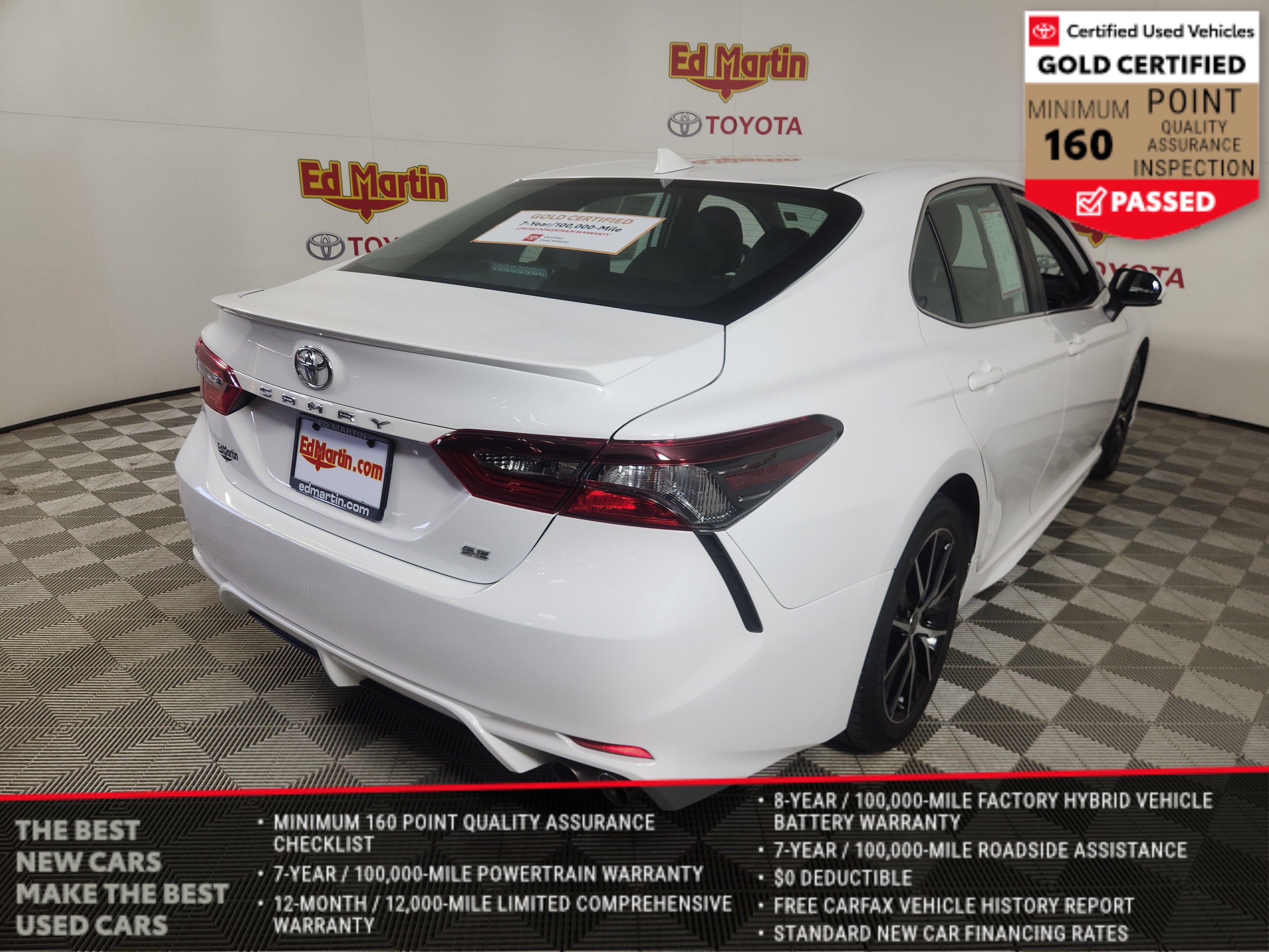 2024 Toyota Camry SE