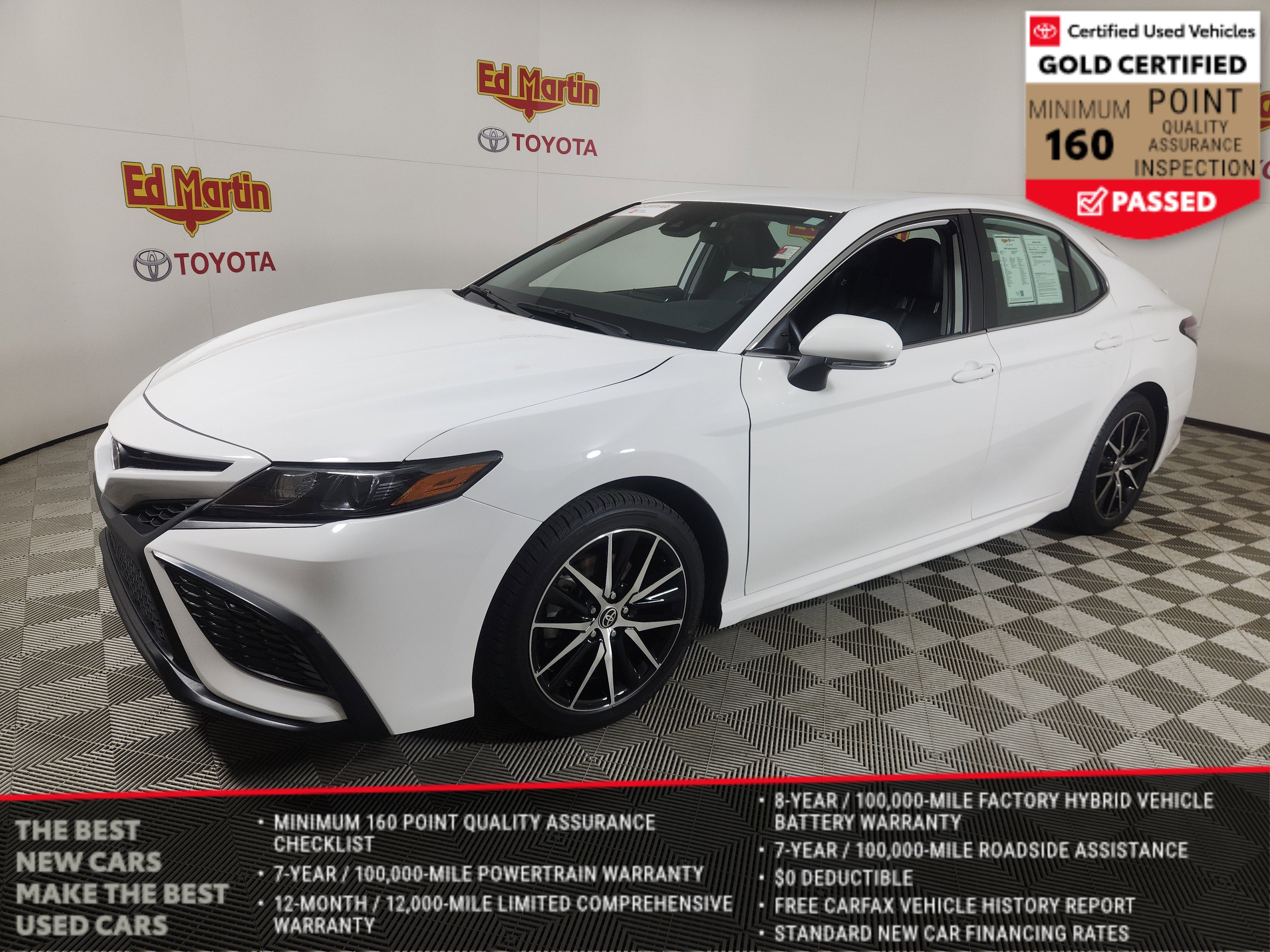 2024 Toyota Camry SE