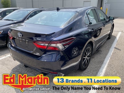 2021 Toyota Camry Hybrid SE