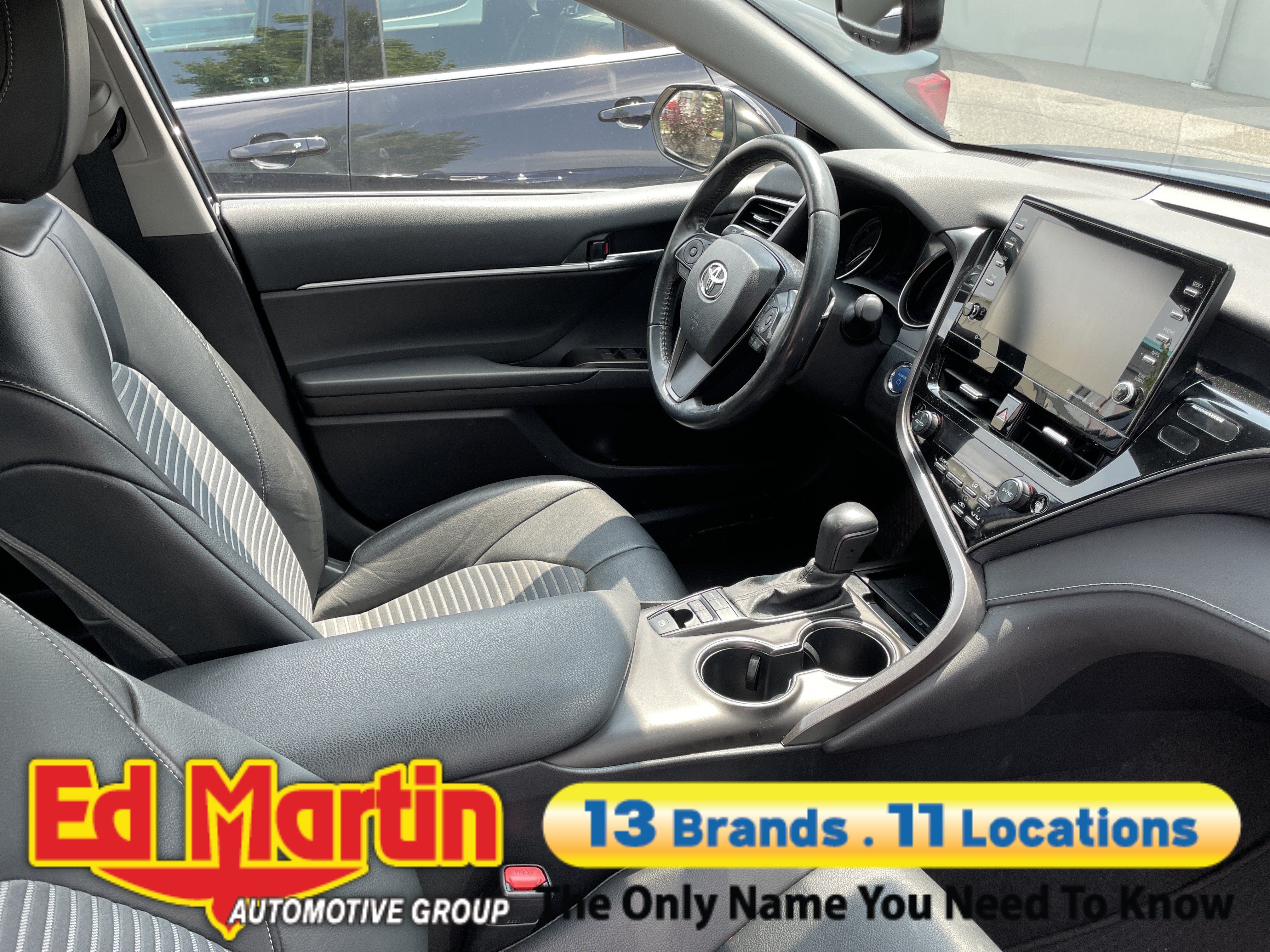 2021 Toyota Camry Hybrid SE