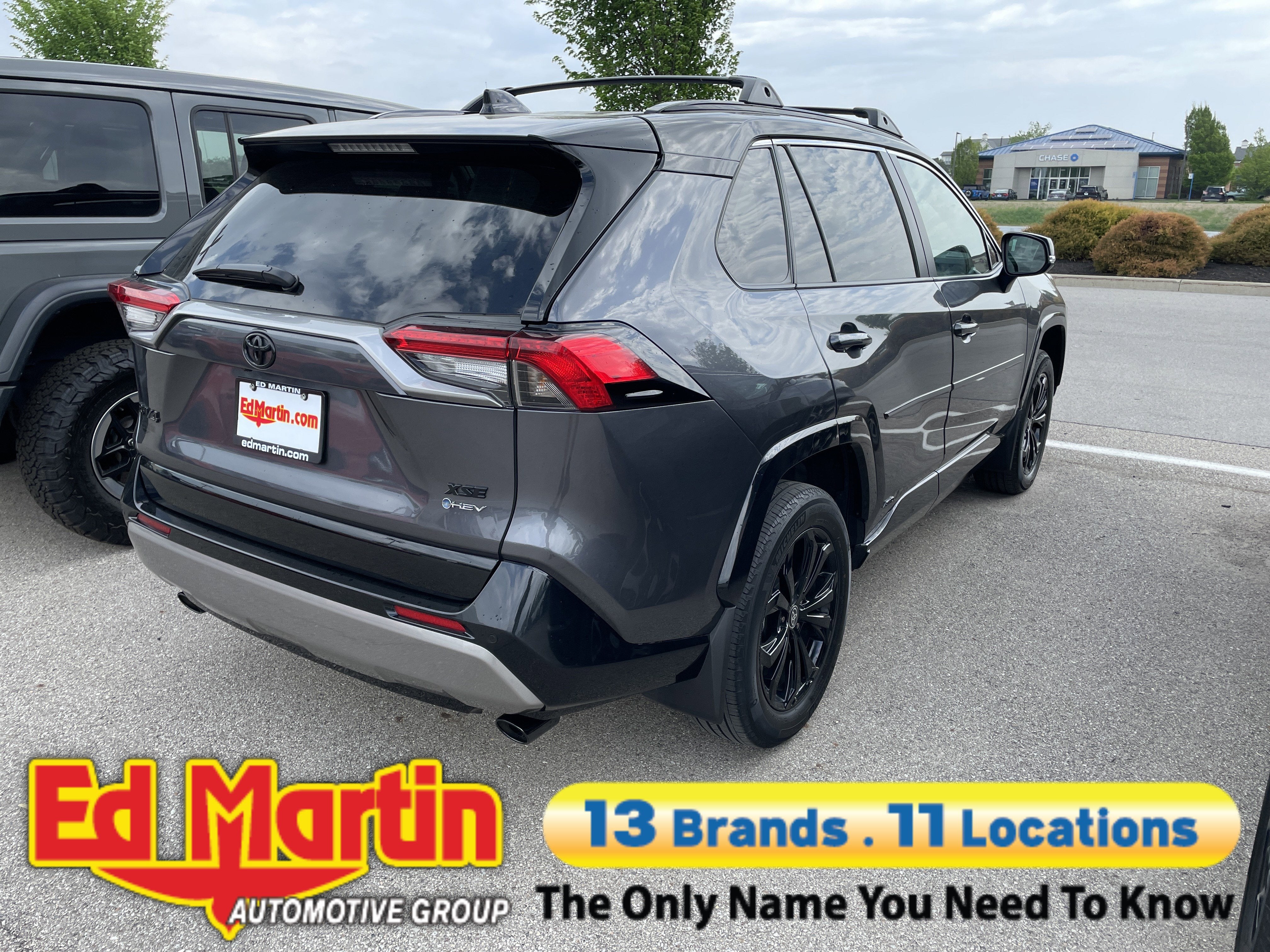 2025 Toyota RAV4 Hybrid XSE