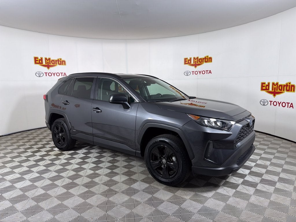2022 Toyota RAV4 Hybrid LE