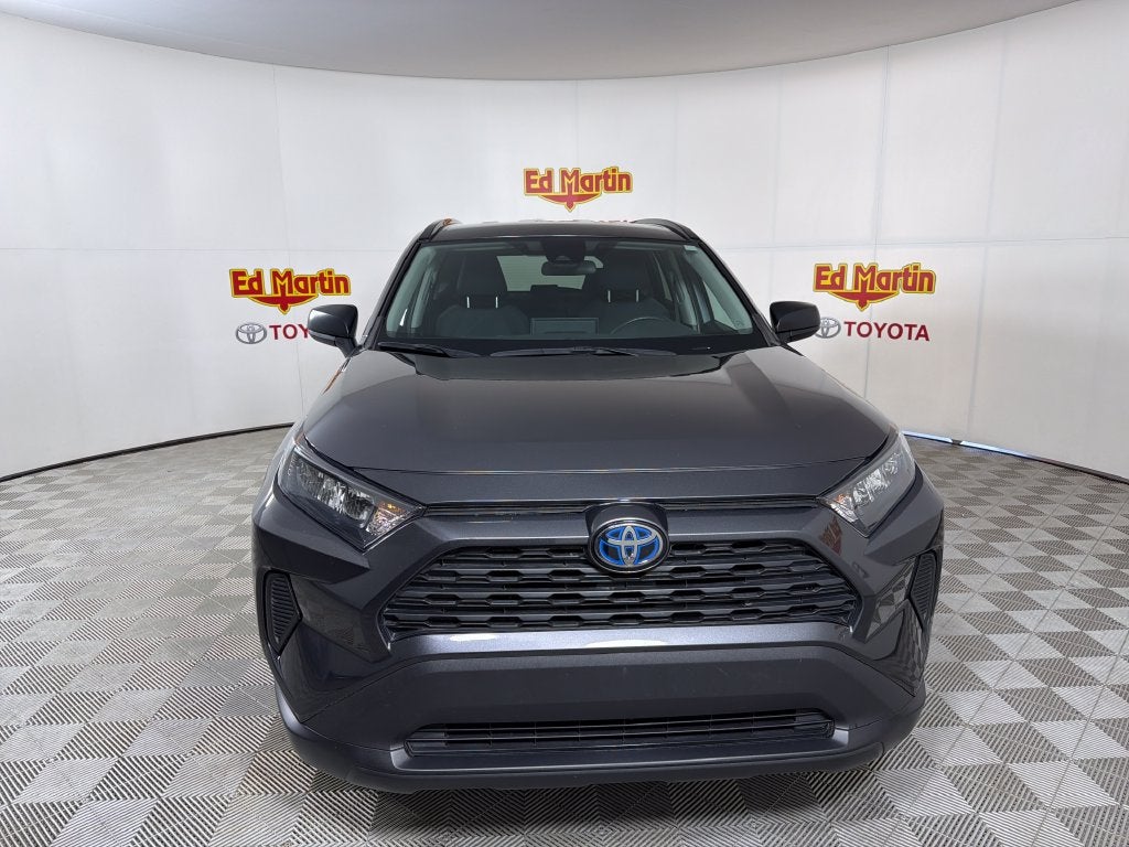 2022 Toyota RAV4 Hybrid LE
