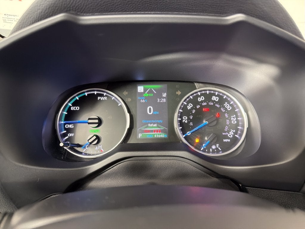 2022 Toyota RAV4 Hybrid LE