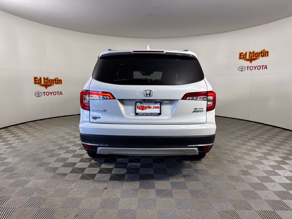 2022 Honda Pilot Elite