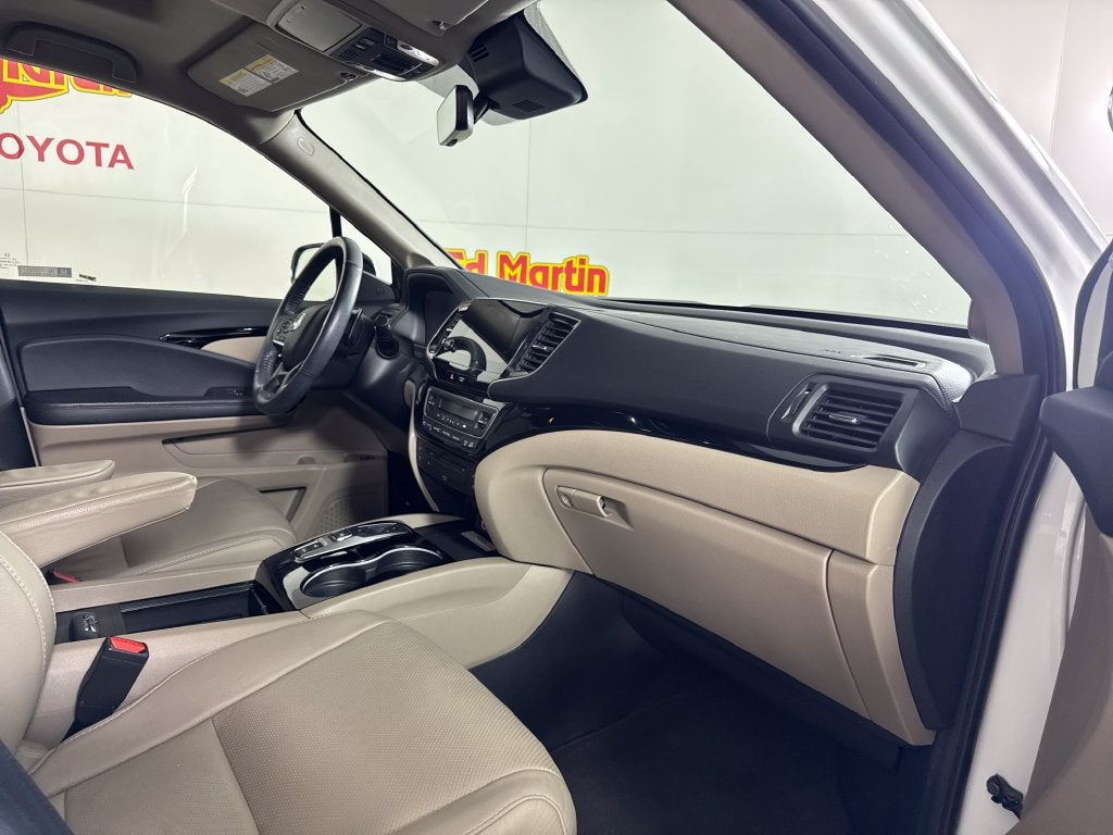 2022 Honda Pilot Elite