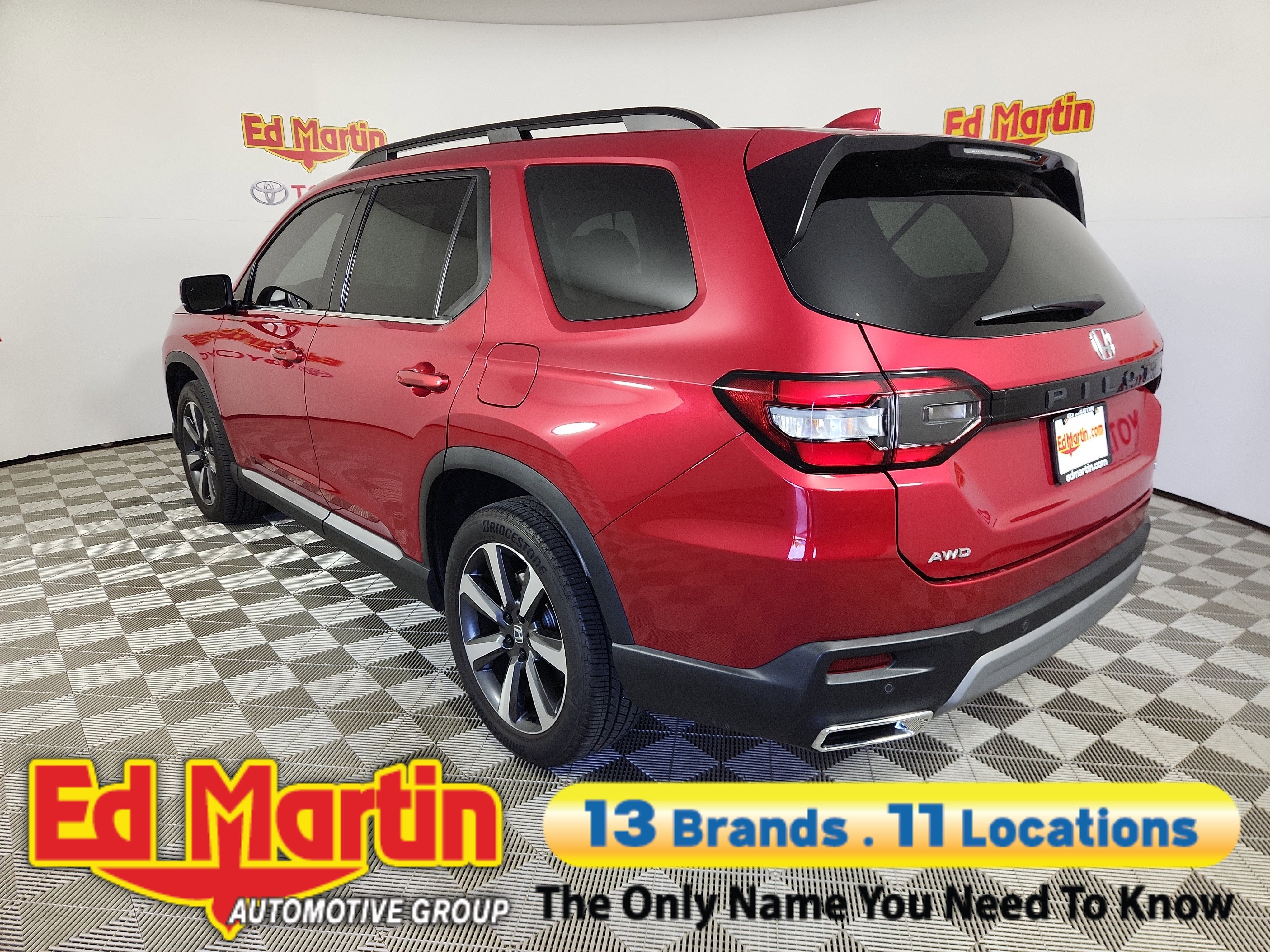2024 Honda Pilot Touring