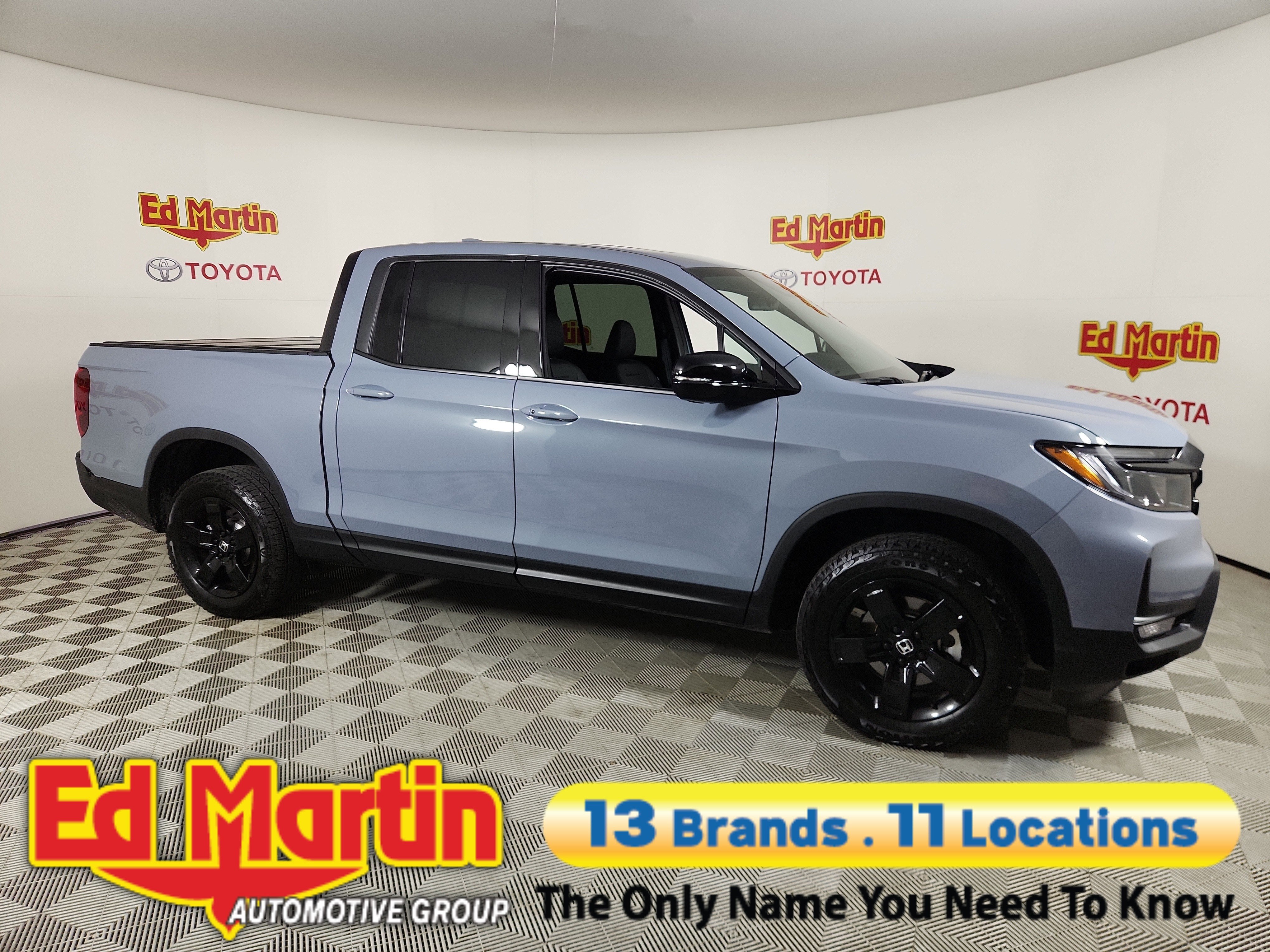 2025 Honda Ridgeline Black Edition