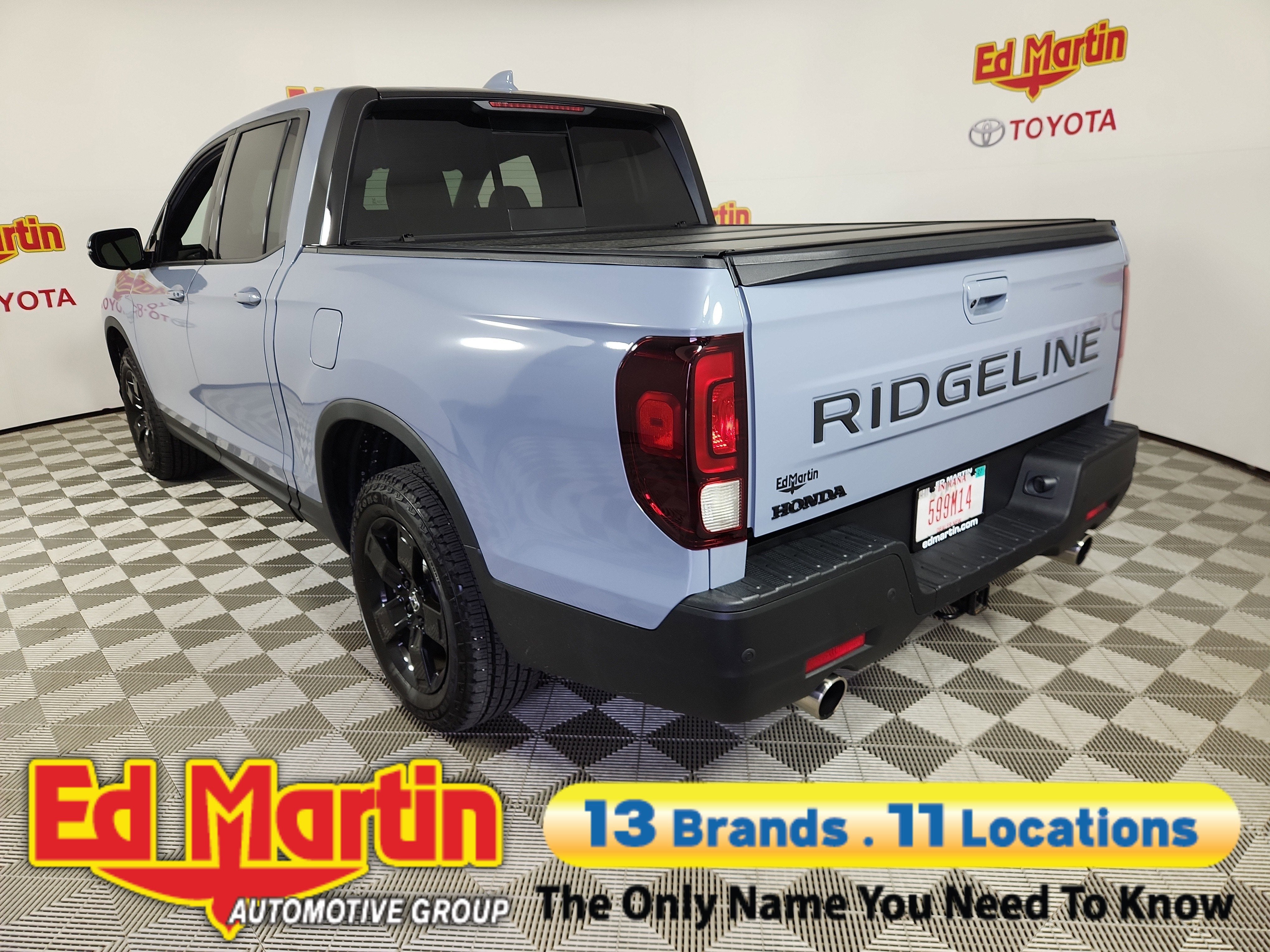 2025 Honda Ridgeline Black Edition