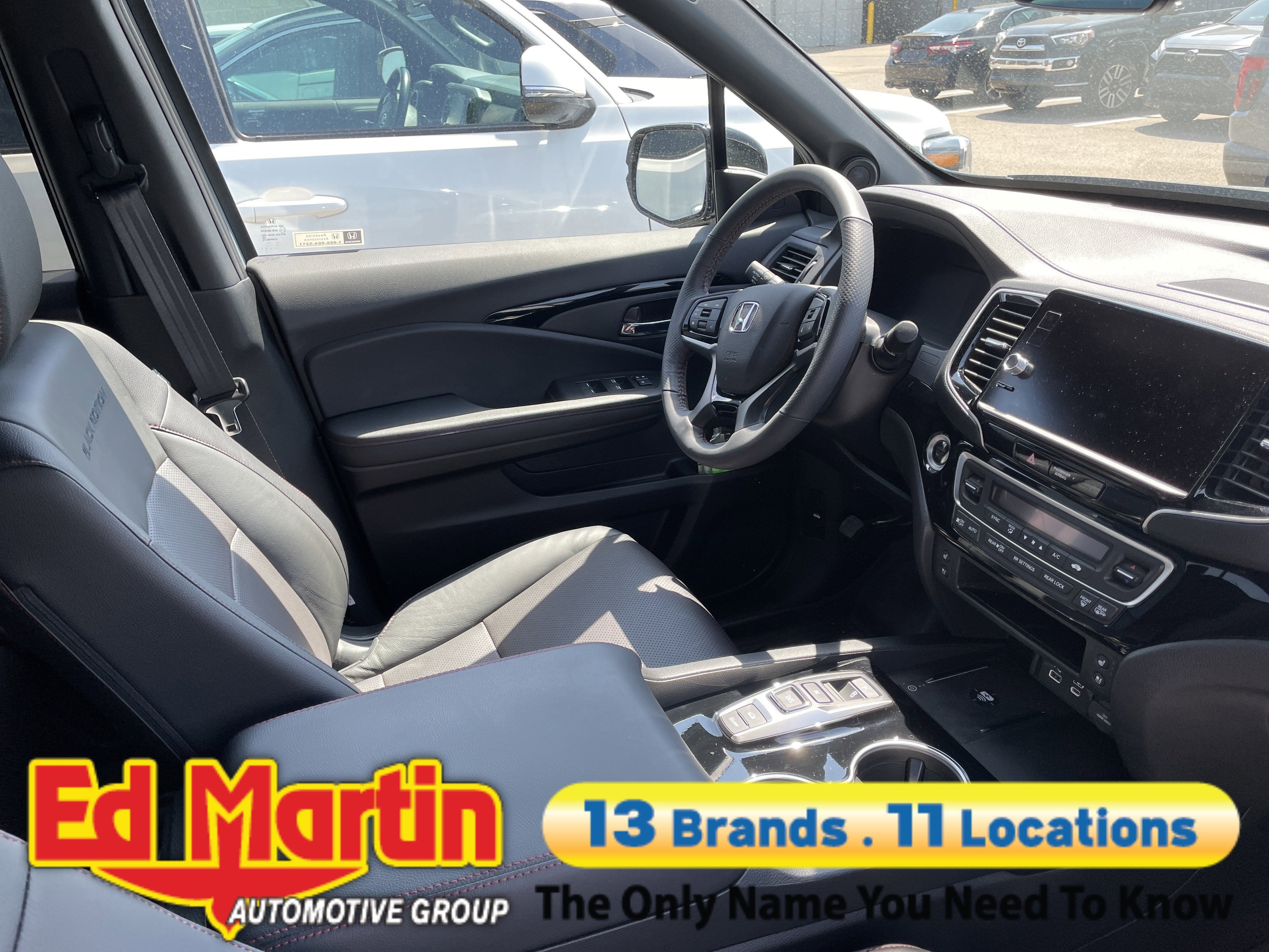 2025 Honda Ridgeline Black Edition