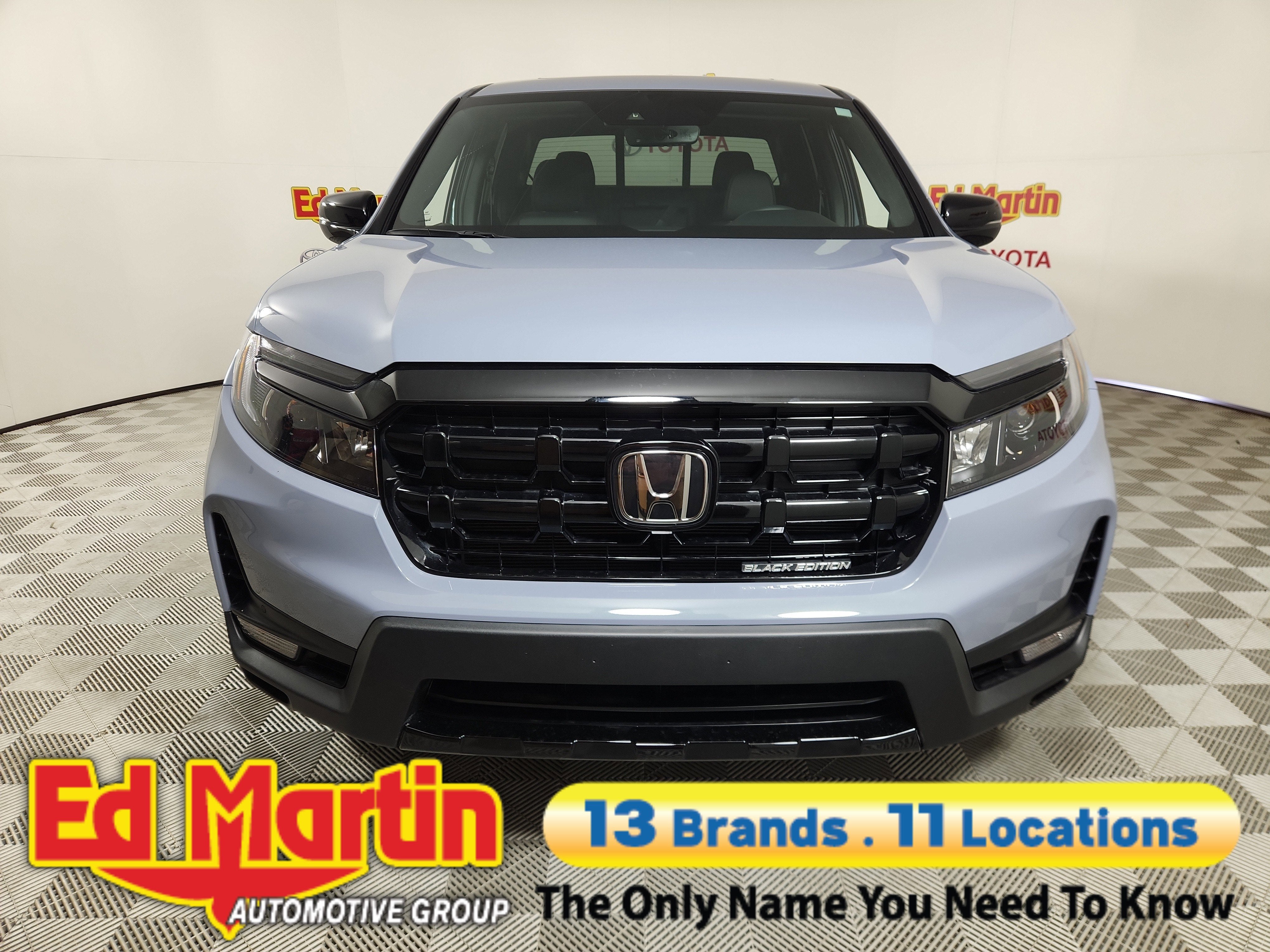 2025 Honda Ridgeline Black Edition