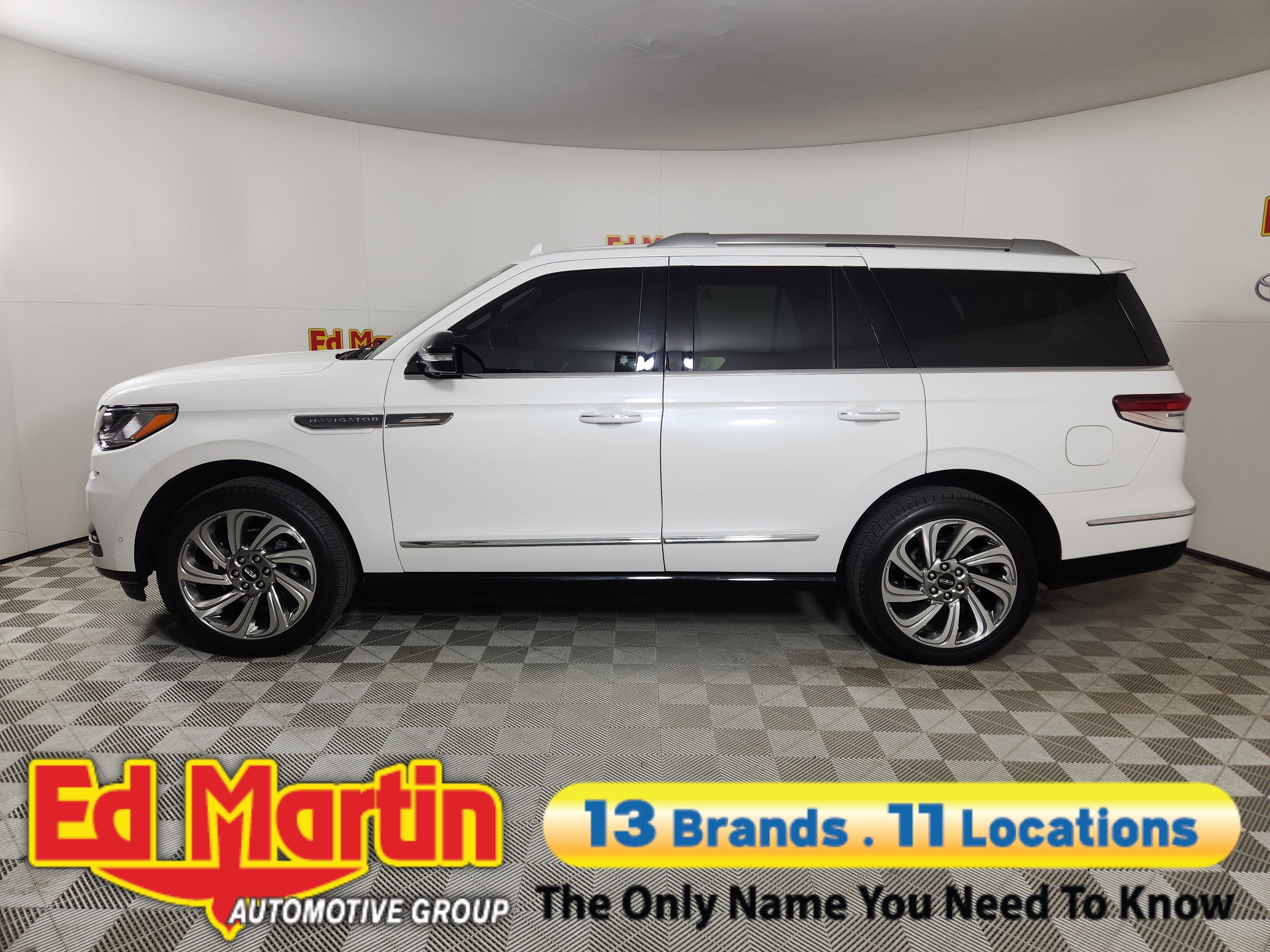 2024 Lincoln Navigator Reserve
