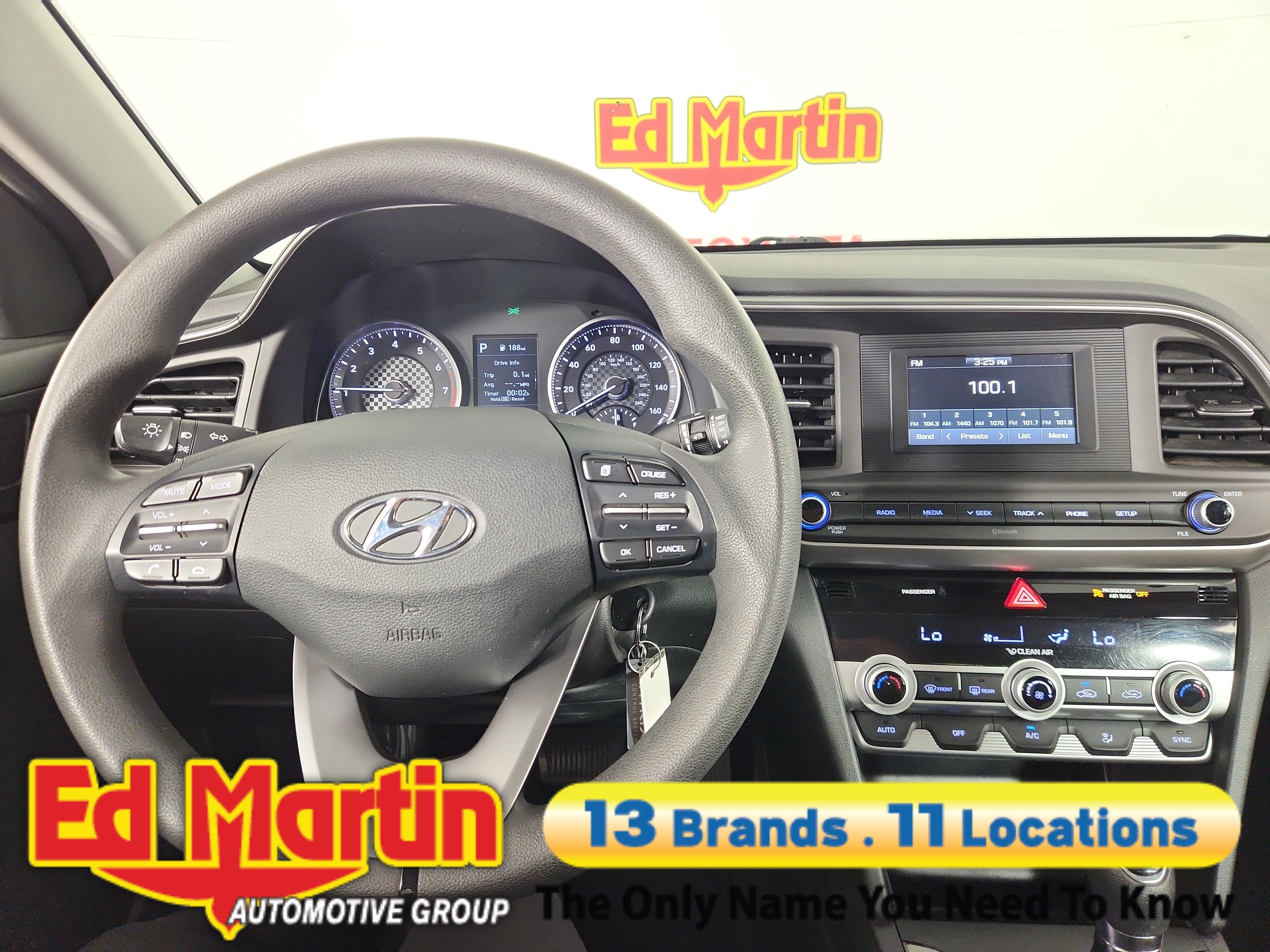 2020 Hyundai Elantra SE