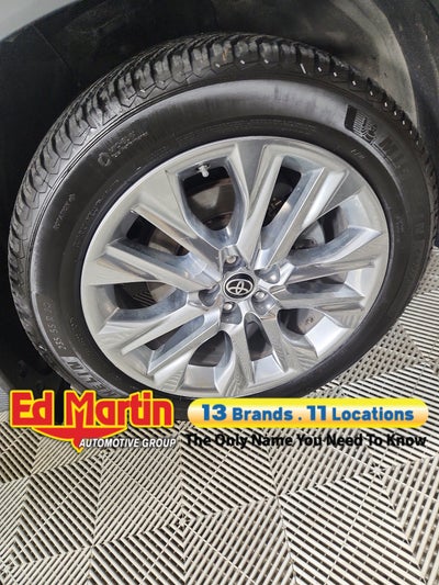 2022 Toyota Highlander Limited