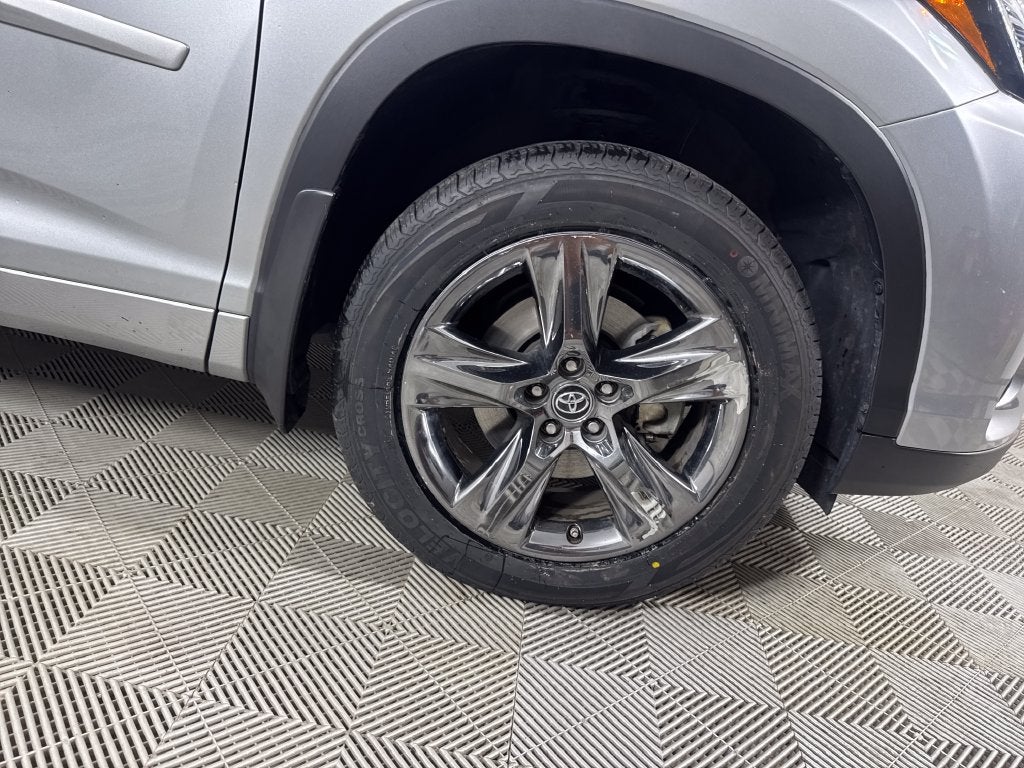 2019 Toyota Highlander Limited Platinum