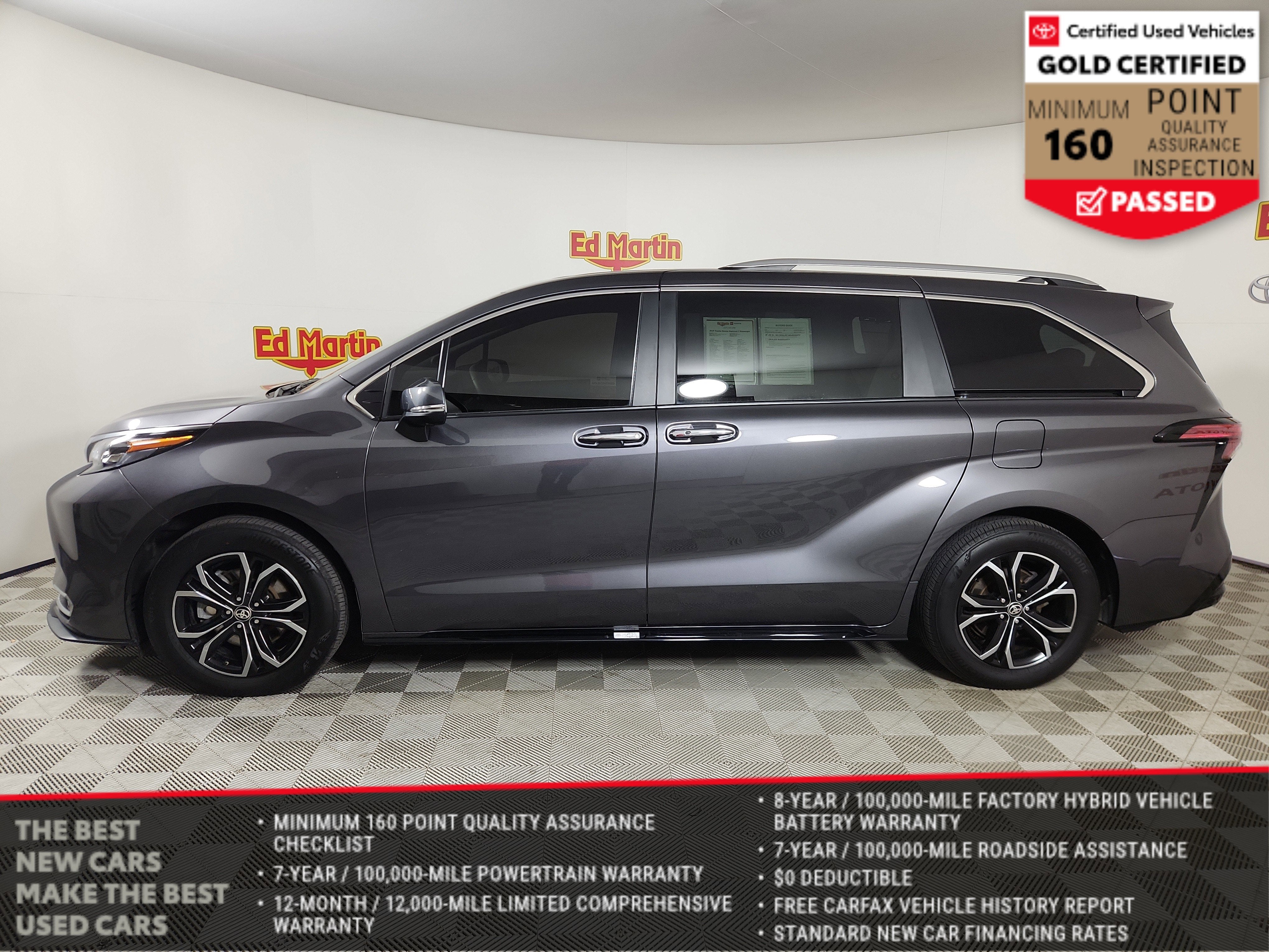 2025 Toyota Sienna Platinum