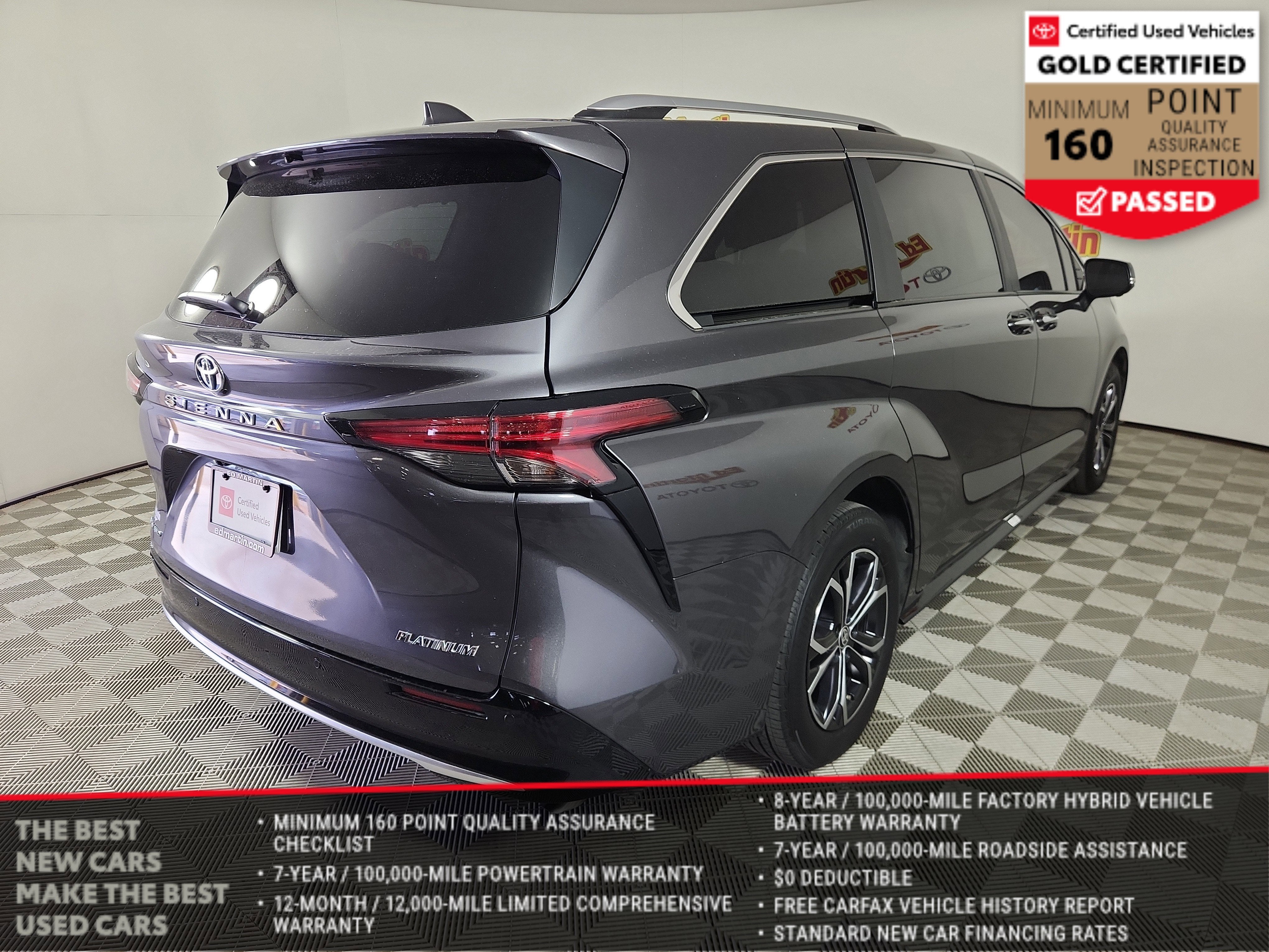 2025 Toyota Sienna Platinum