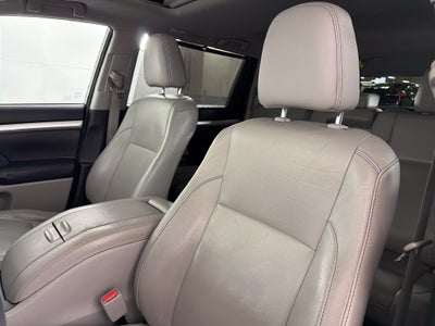 2014 Toyota Highlander XLE V6