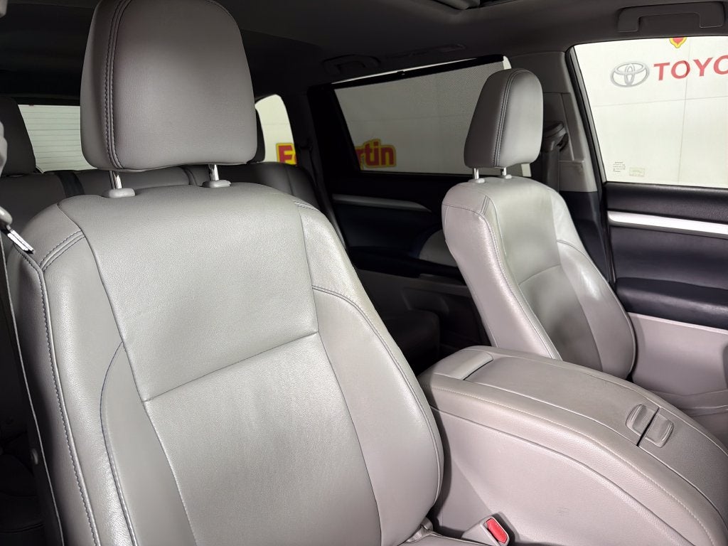 2014 Toyota Highlander XLE V6