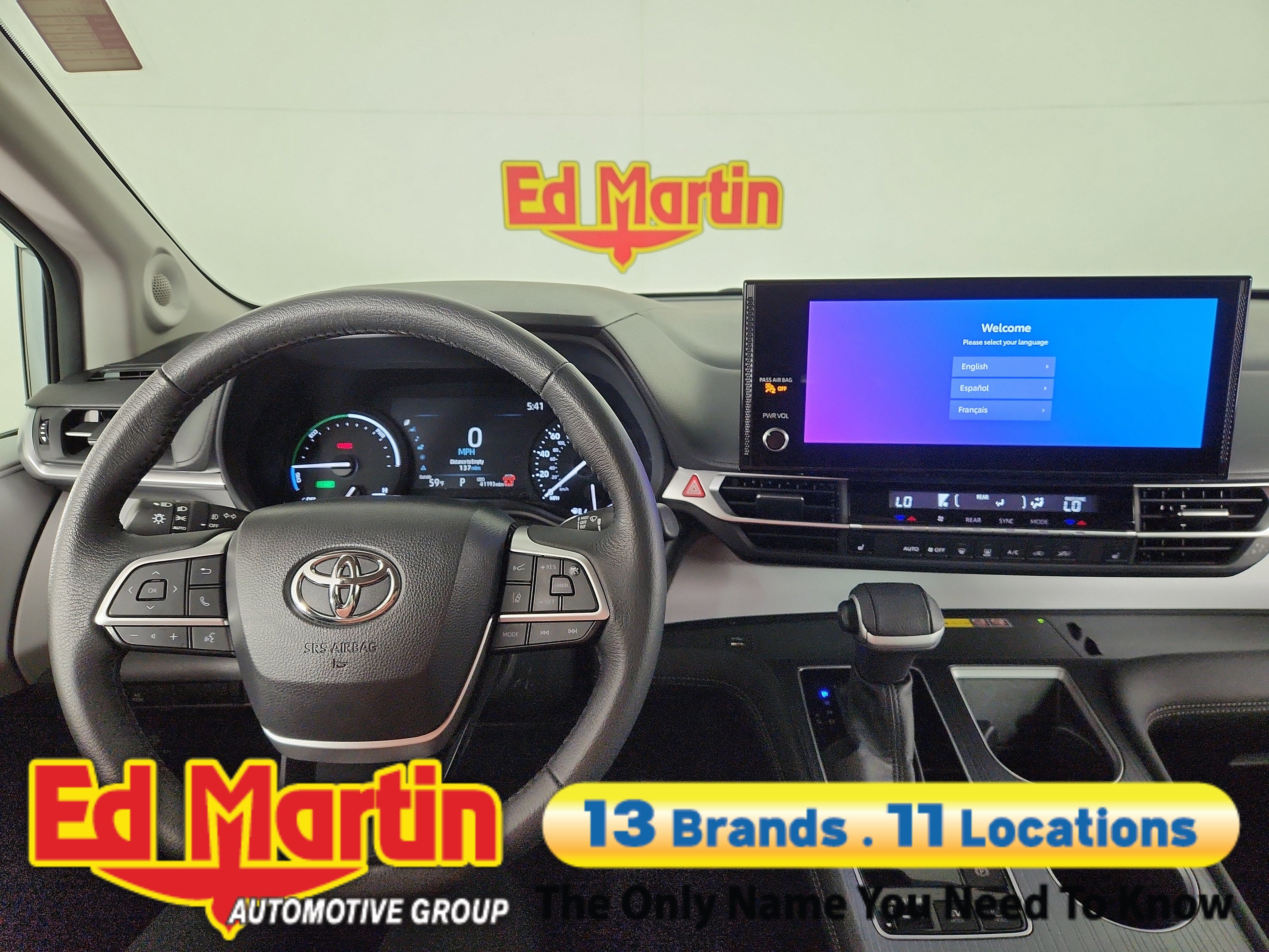 2025 Toyota Sienna XLE