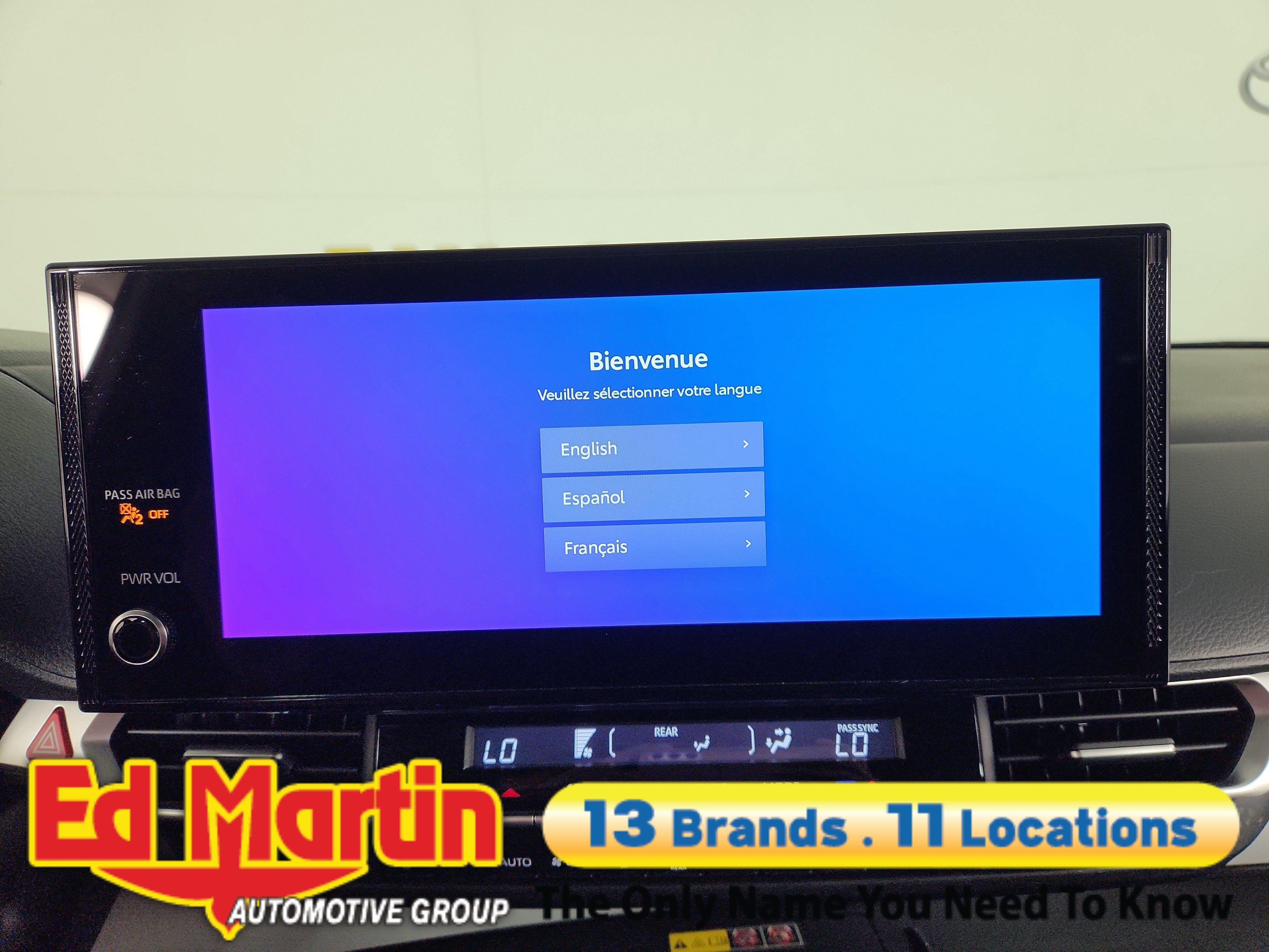 2025 Toyota Sienna XLE