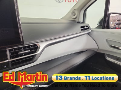 2025 Toyota Sienna XLE