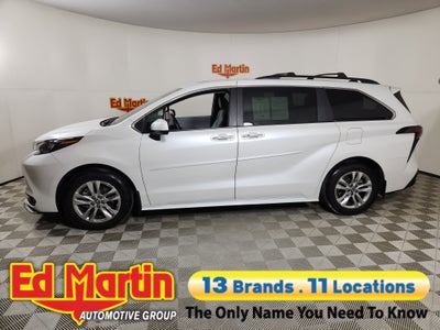 2025 Toyota Sienna XLE