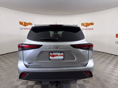 2025 Toyota Highlander Hybrid XLE