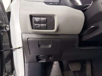 2025 Toyota Highlander Hybrid XLE