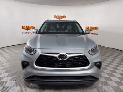 2025 Toyota Highlander Hybrid XLE