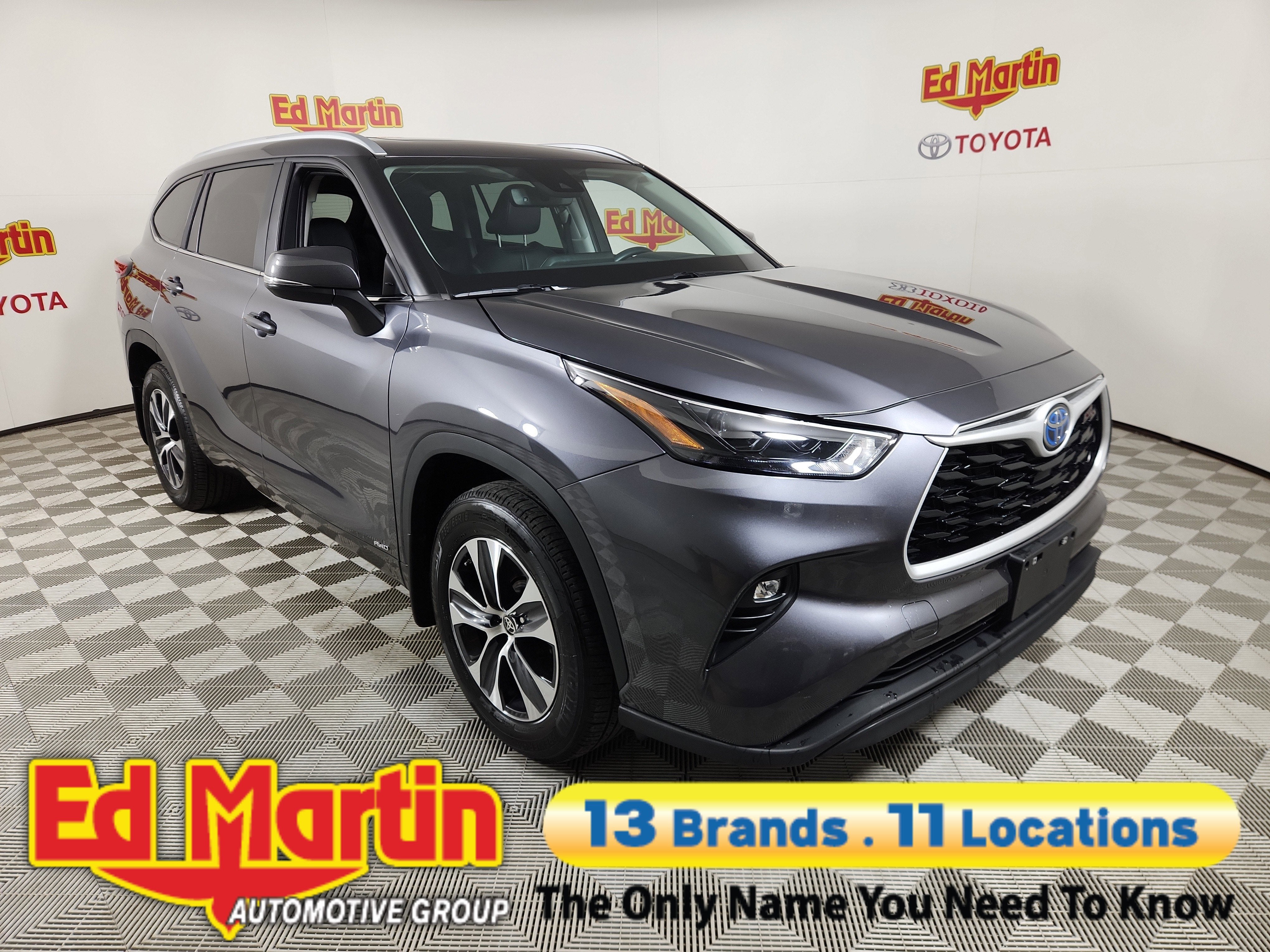 2023 Toyota Highlander Hybrid XLE