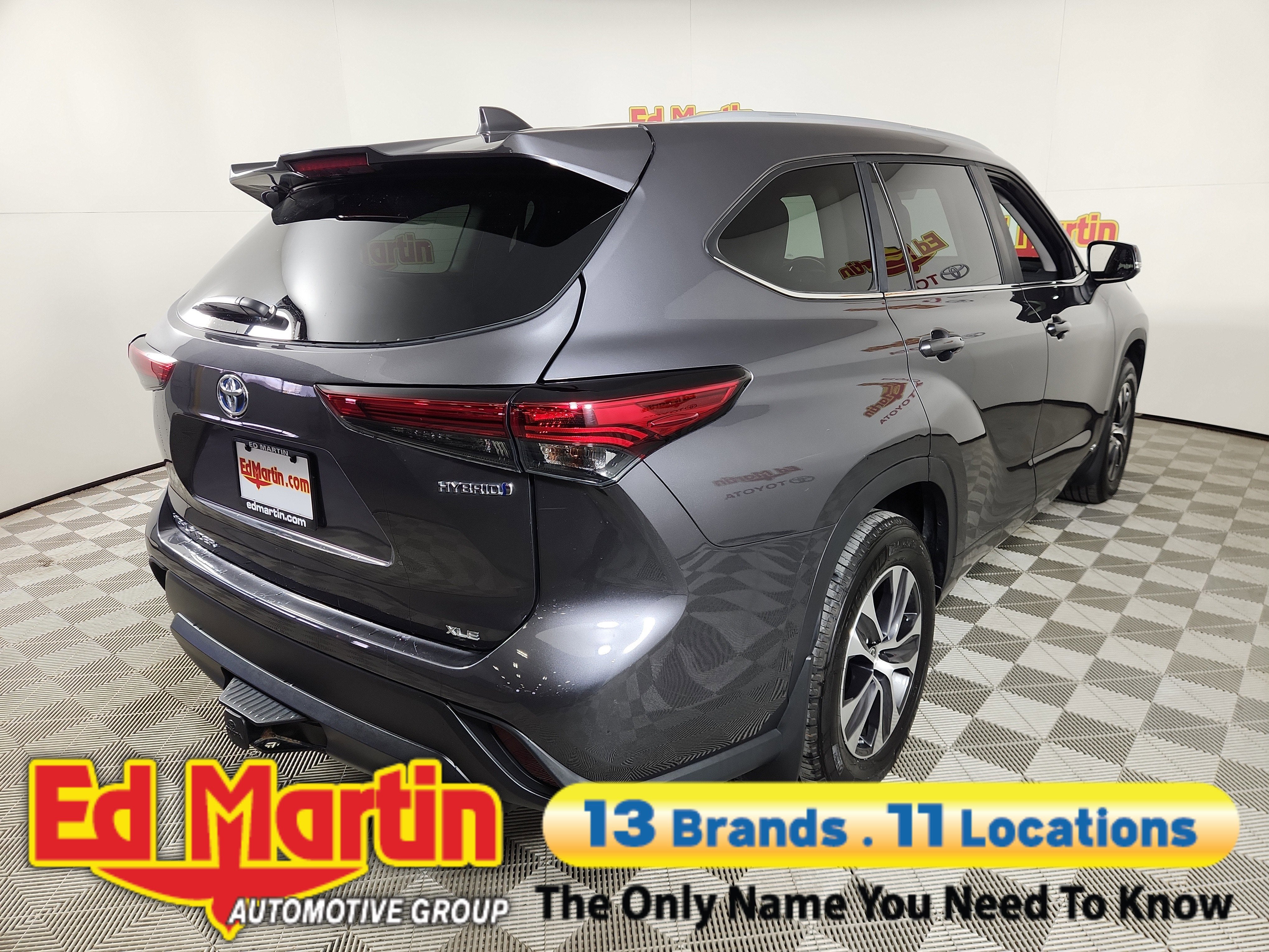 2023 Toyota Highlander Hybrid XLE