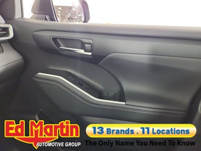 2023 Toyota Highlander Hybrid XLE