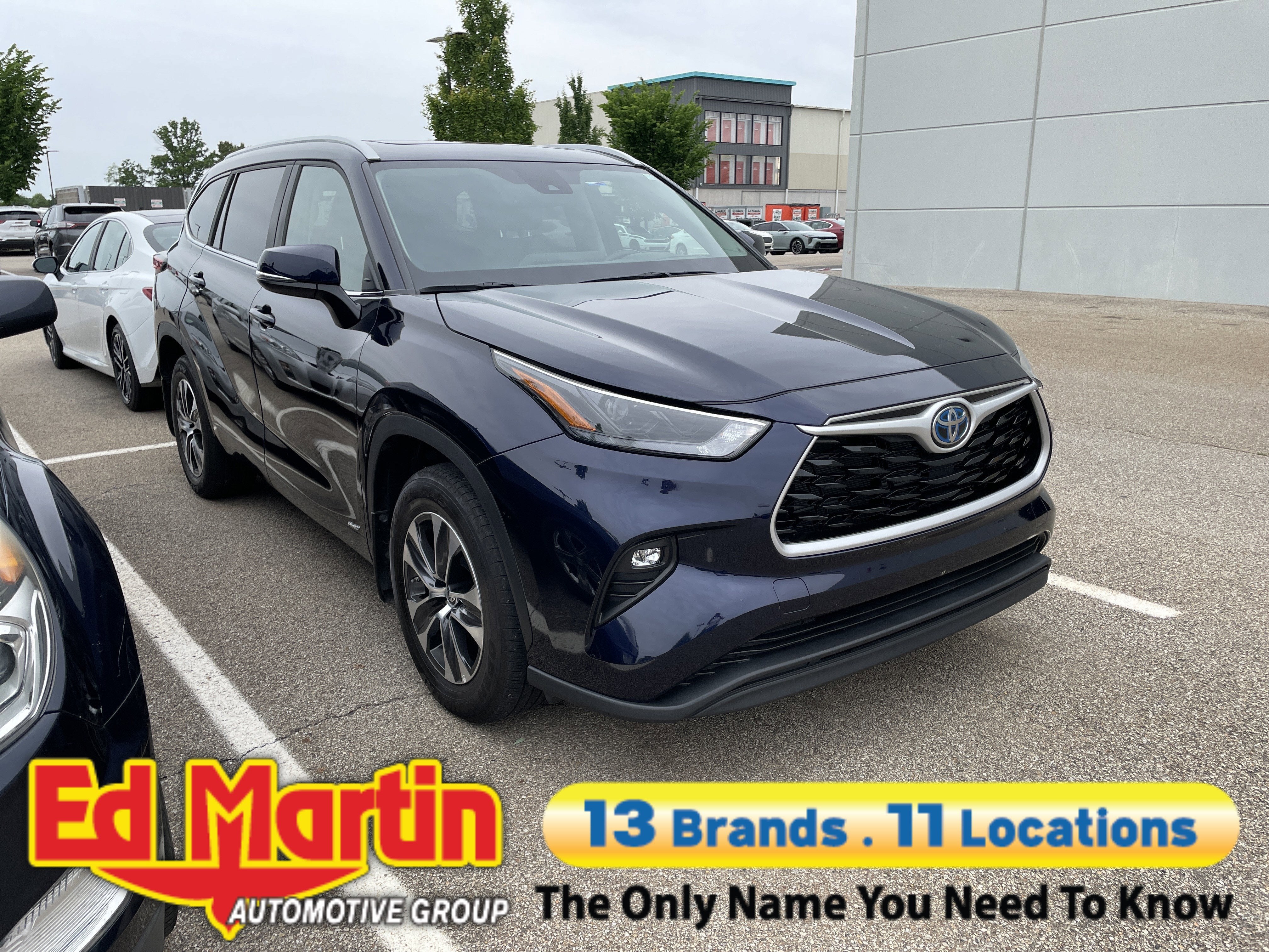 2023 Toyota Highlander Hybrid XLE