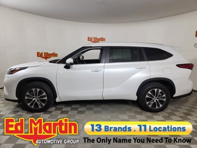 2023 Toyota Highlander XLE