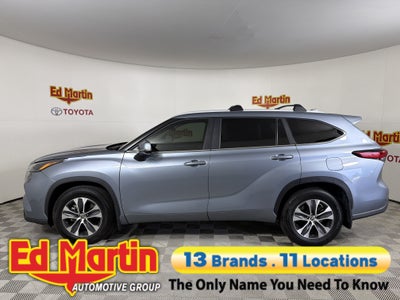 2023 Toyota Highlander XLE