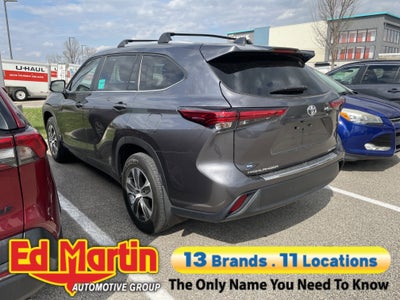 2023 Toyota Highlander XLE