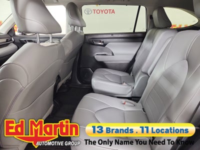 2023 Toyota Highlander XLE