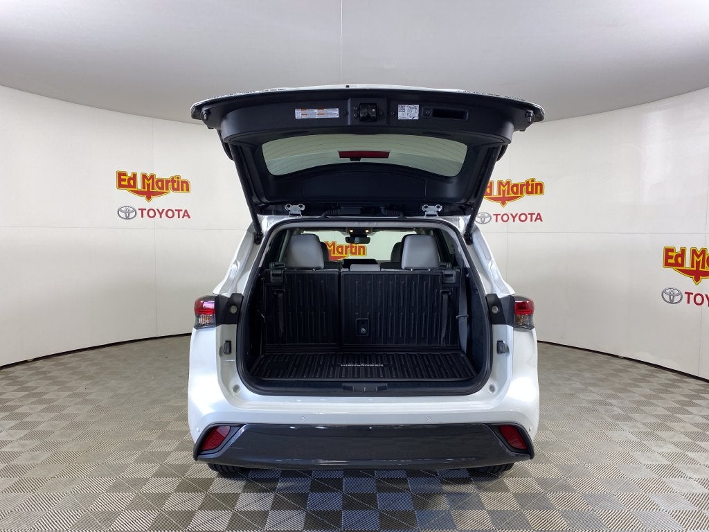 2024 Toyota Highlander Limited