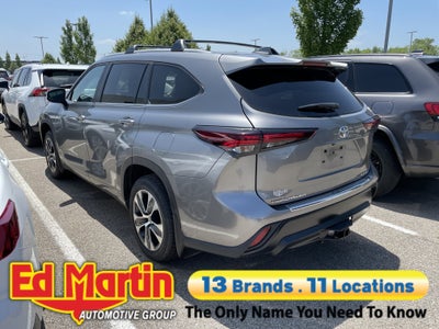 2025 Toyota Highlander XLE