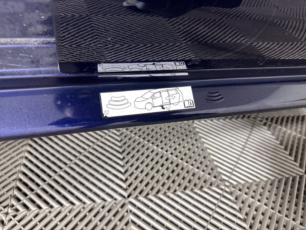 2026 Toyota Sienna XLE 8 Passenger