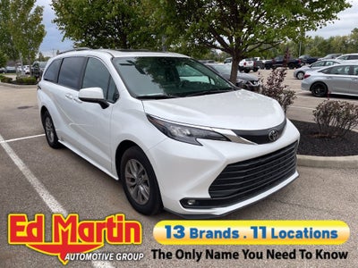 2026 Toyota Sienna XLE