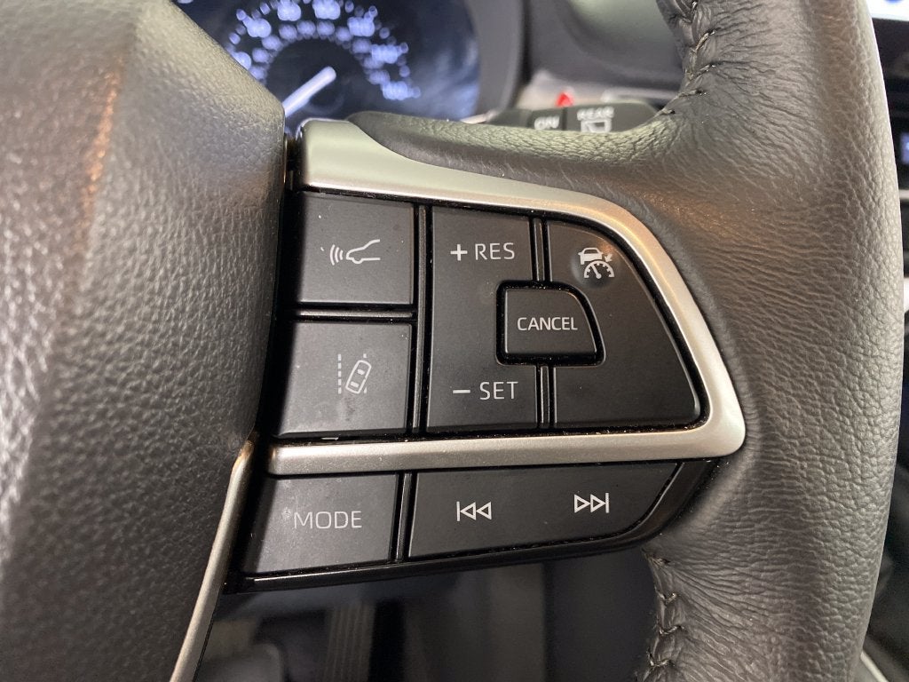 2026 Toyota Sienna XLE 8 Passenger