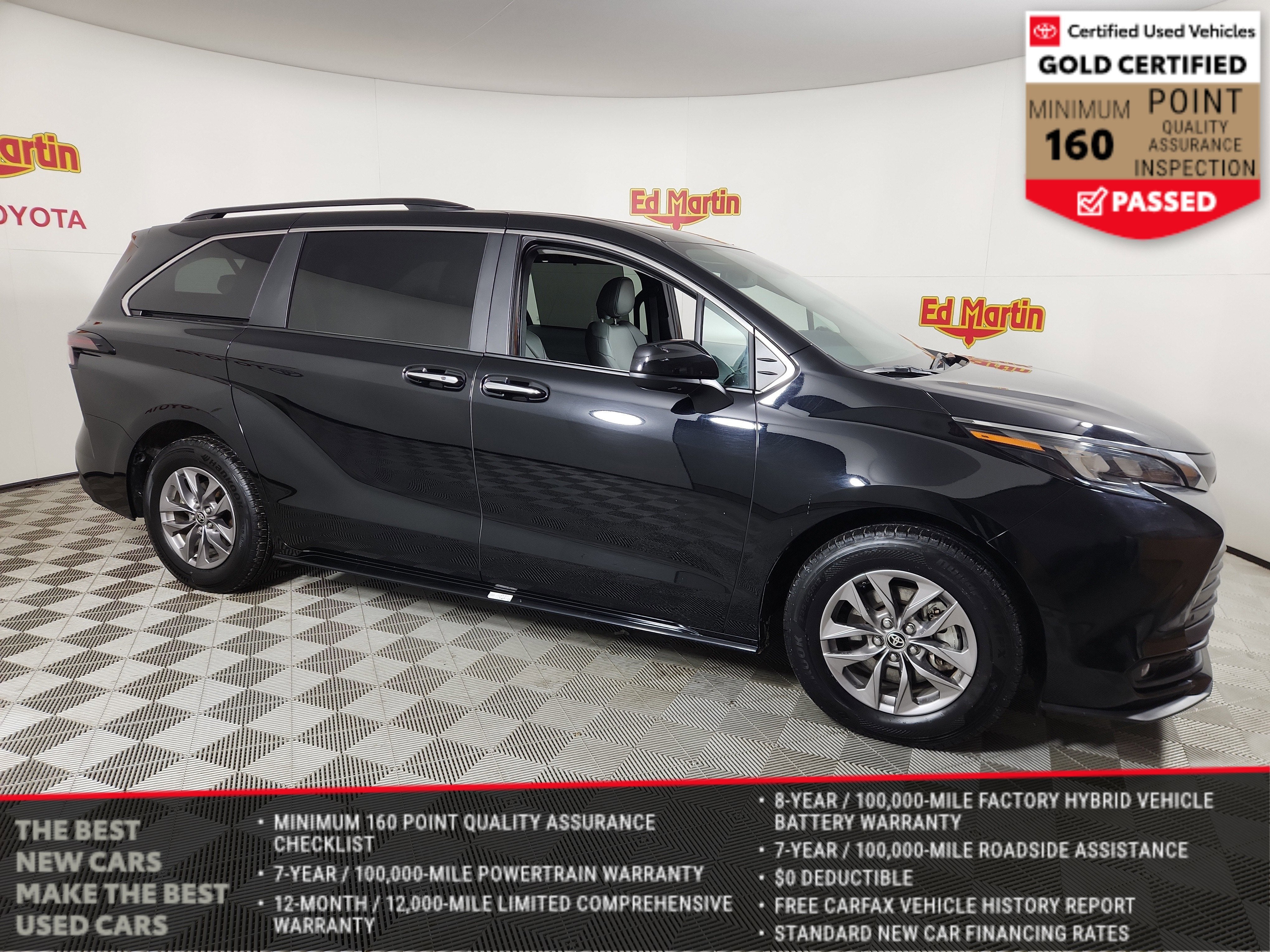 2025 Toyota Sienna XLE