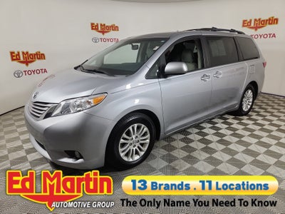 2017 Toyota Sienna XLE