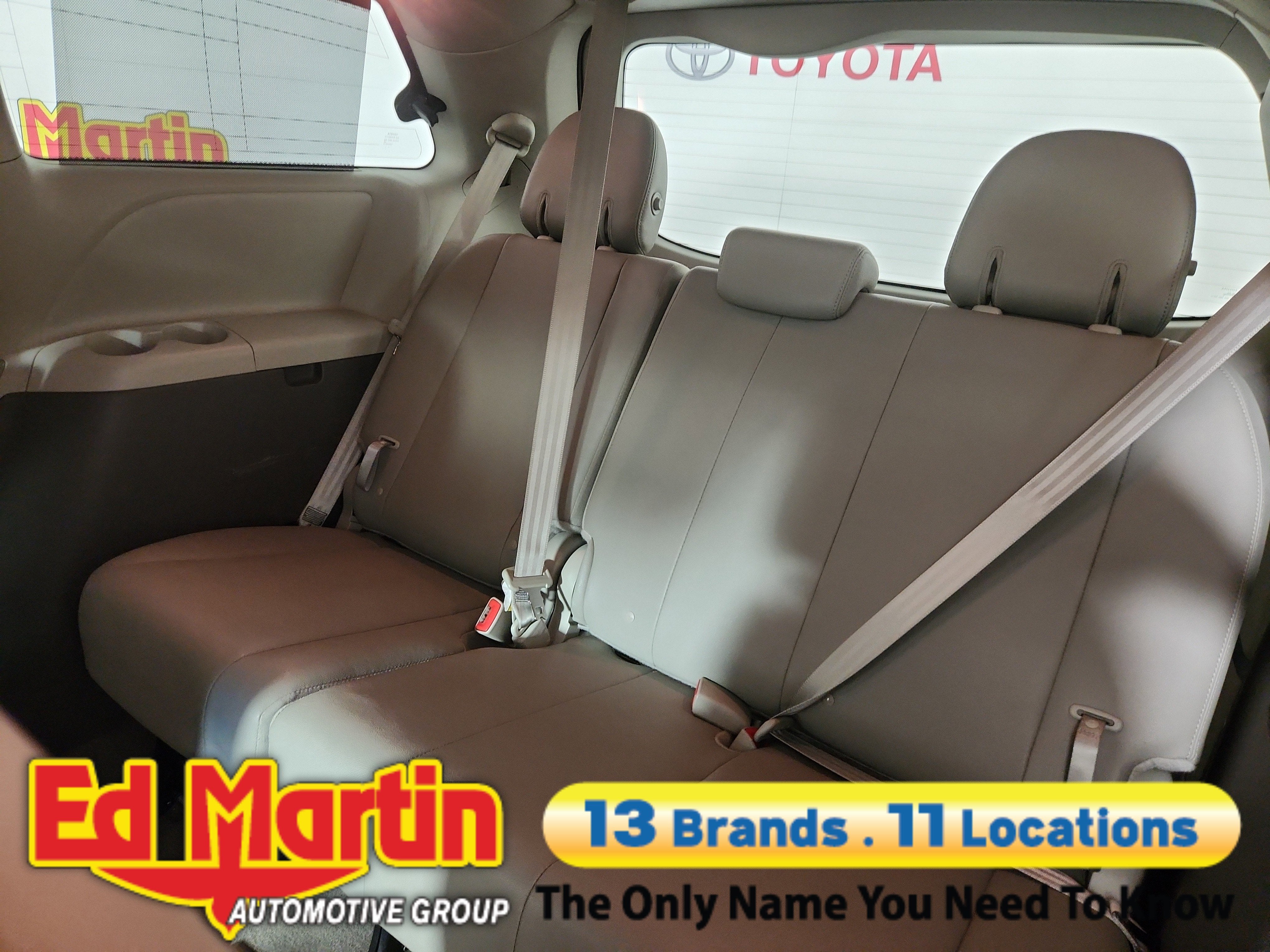 2017 Toyota Sienna XLE